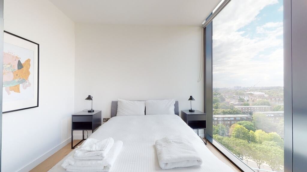 Flat Highgate Hill in Greater London
