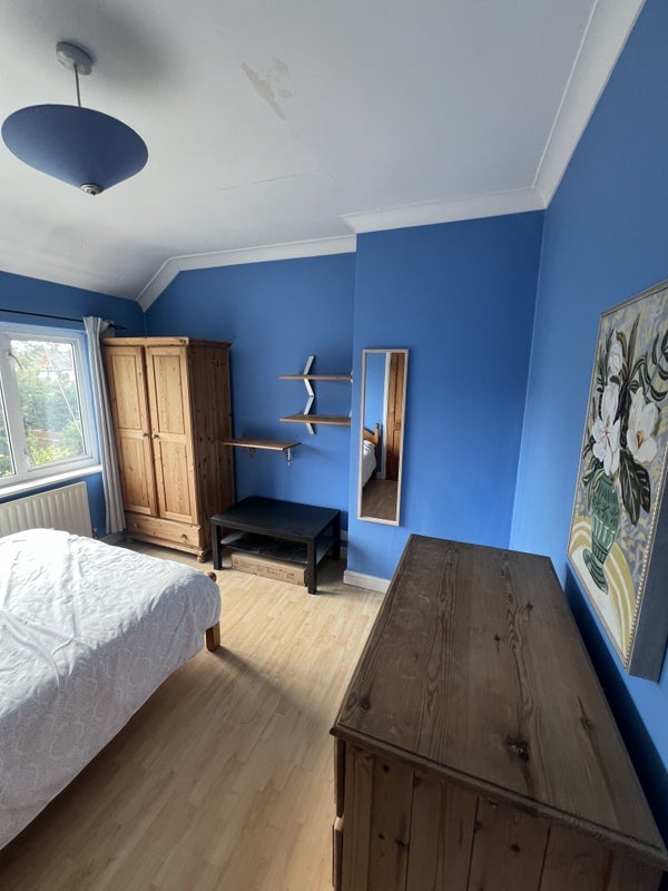 Room Openview in Greater London