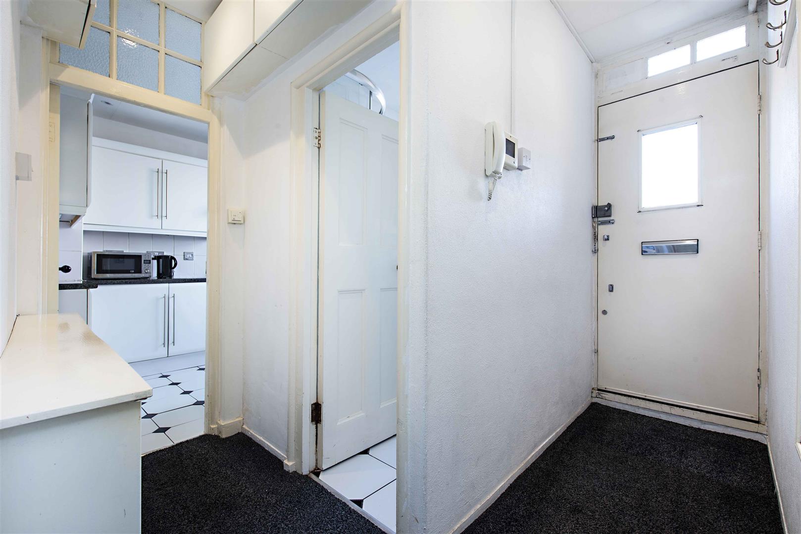 Flat Lancaster Street in Greater London
