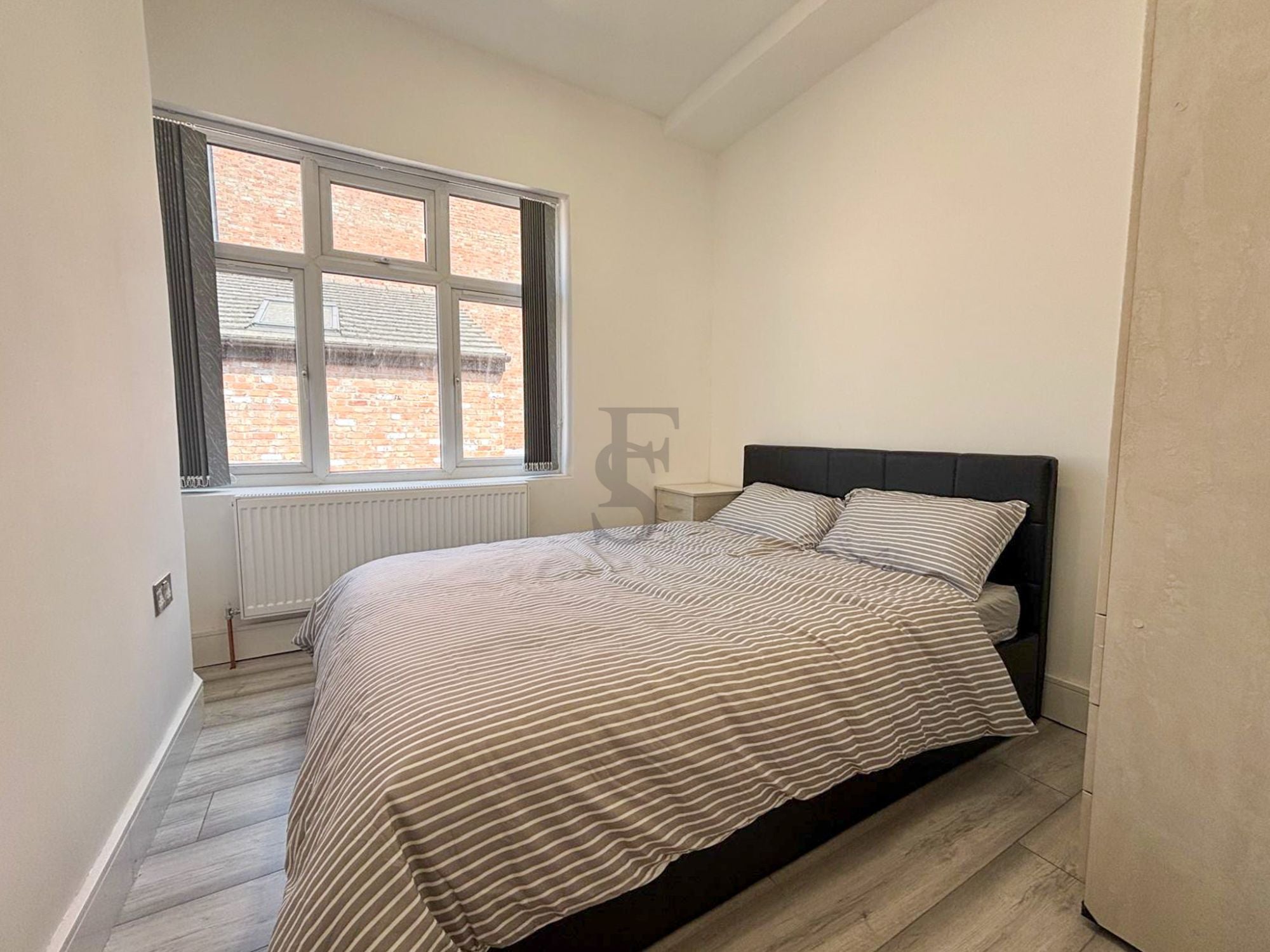Flat Welford Road in Leicester