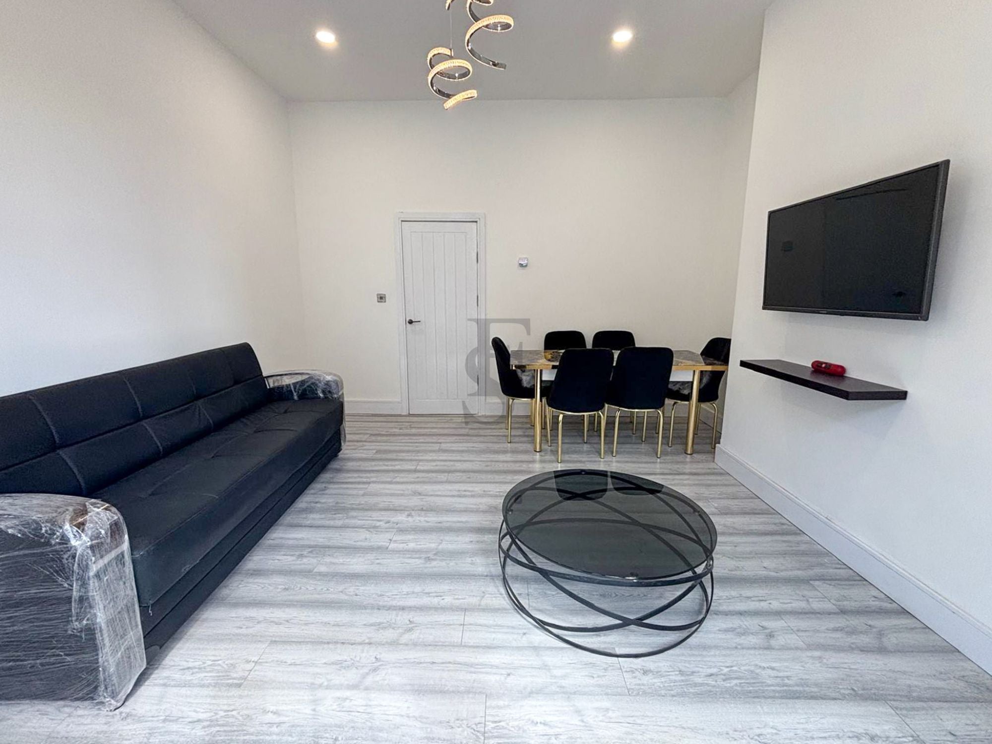Flat Welford Road in Leicester