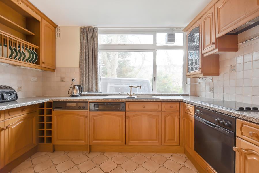 House Park Close in Greater London