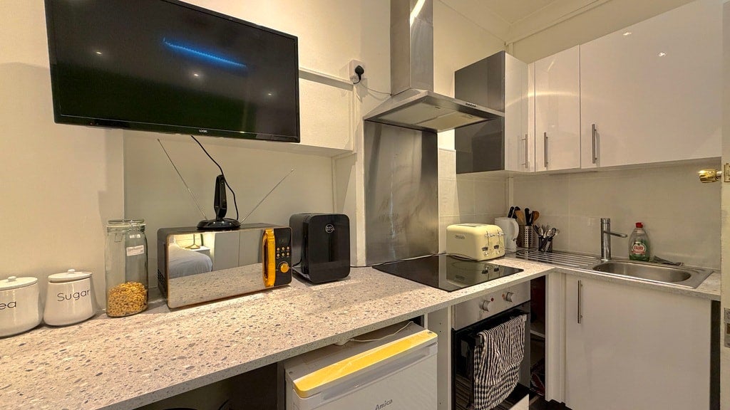 Flat Studd Street in Greater London