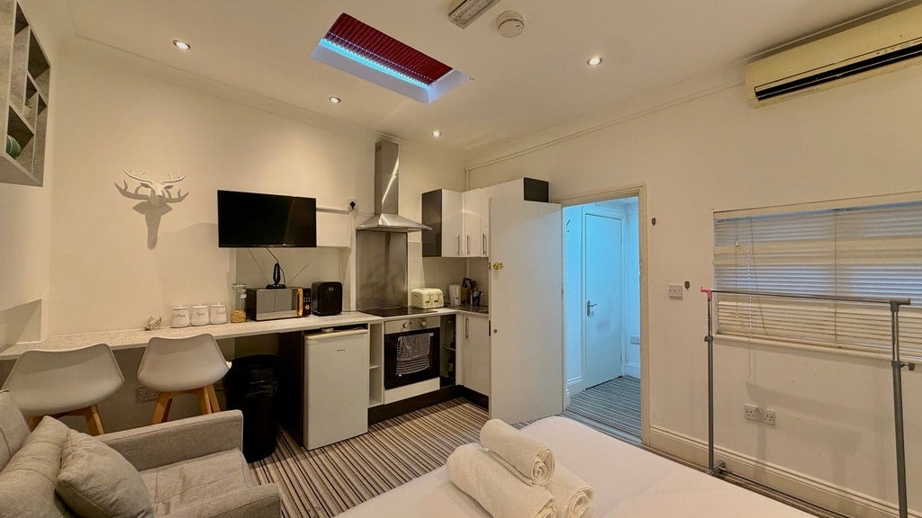 Flat Studd Street in Greater London