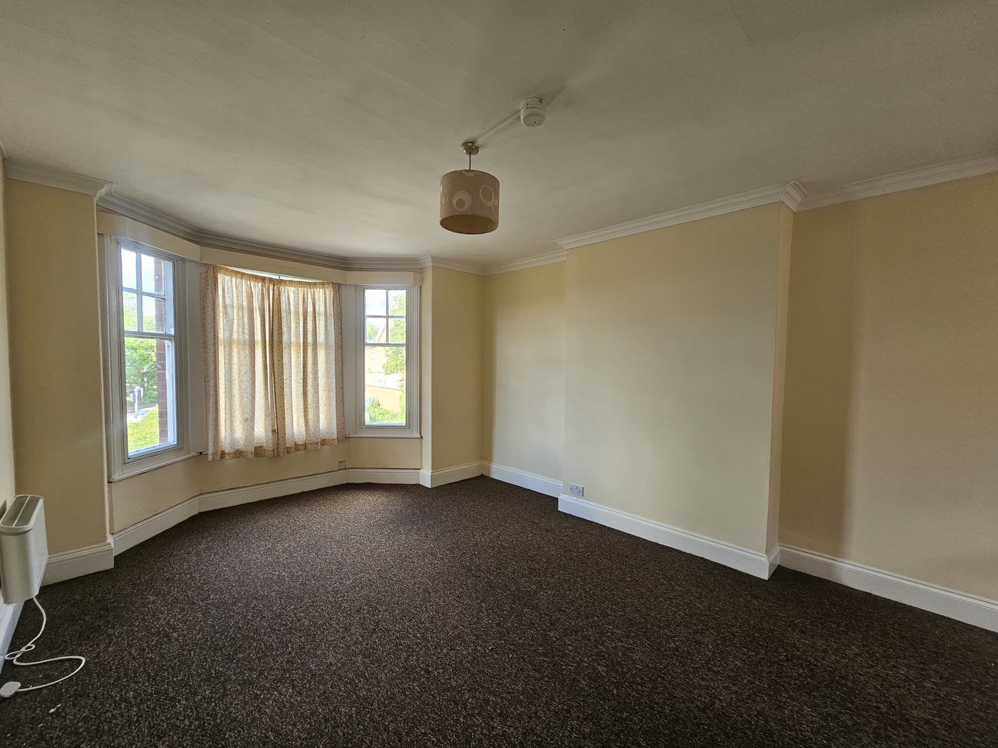 Flat Dulverton Road in Leicester