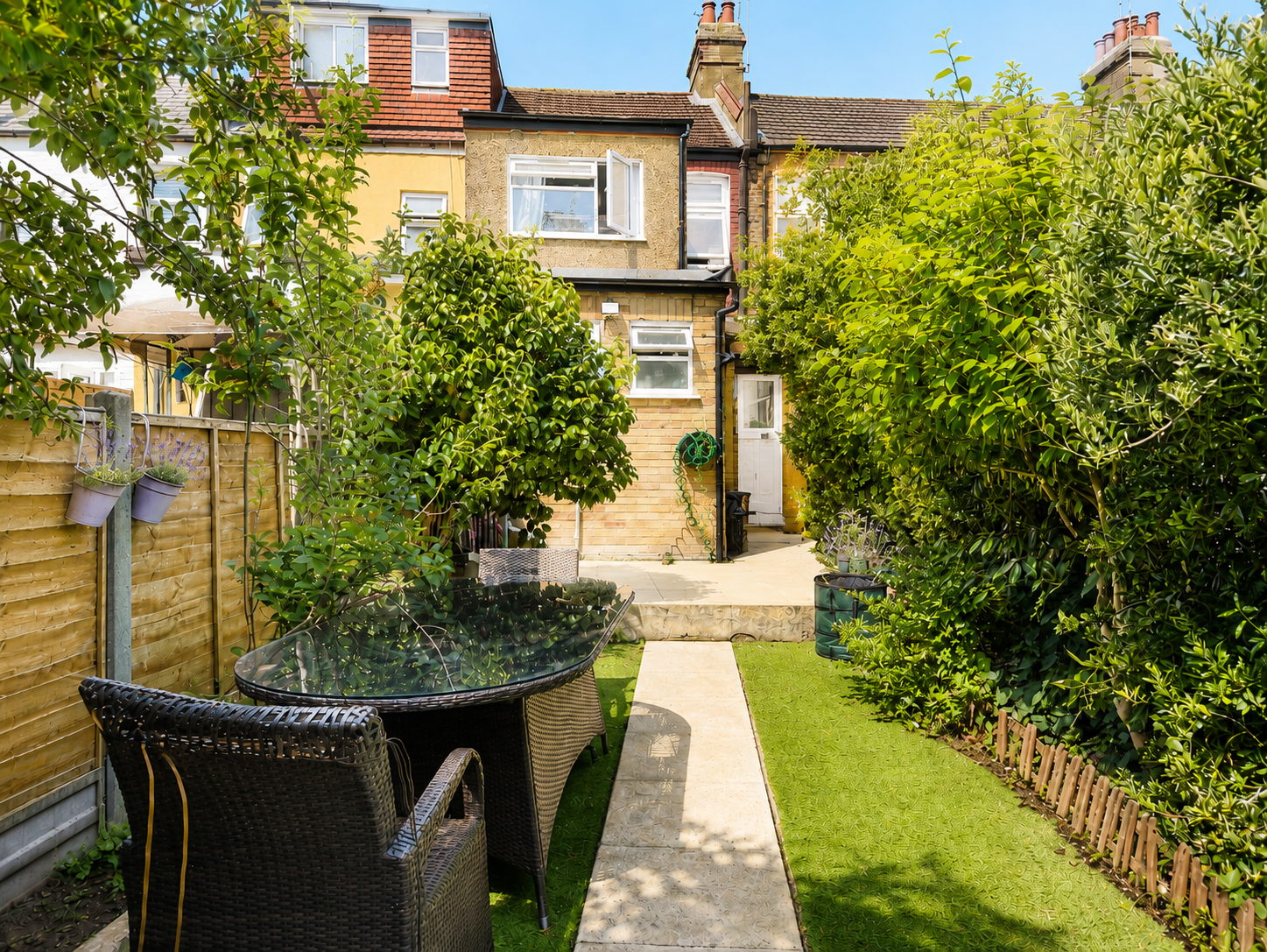 House Sunnyside Road East in Greater London
