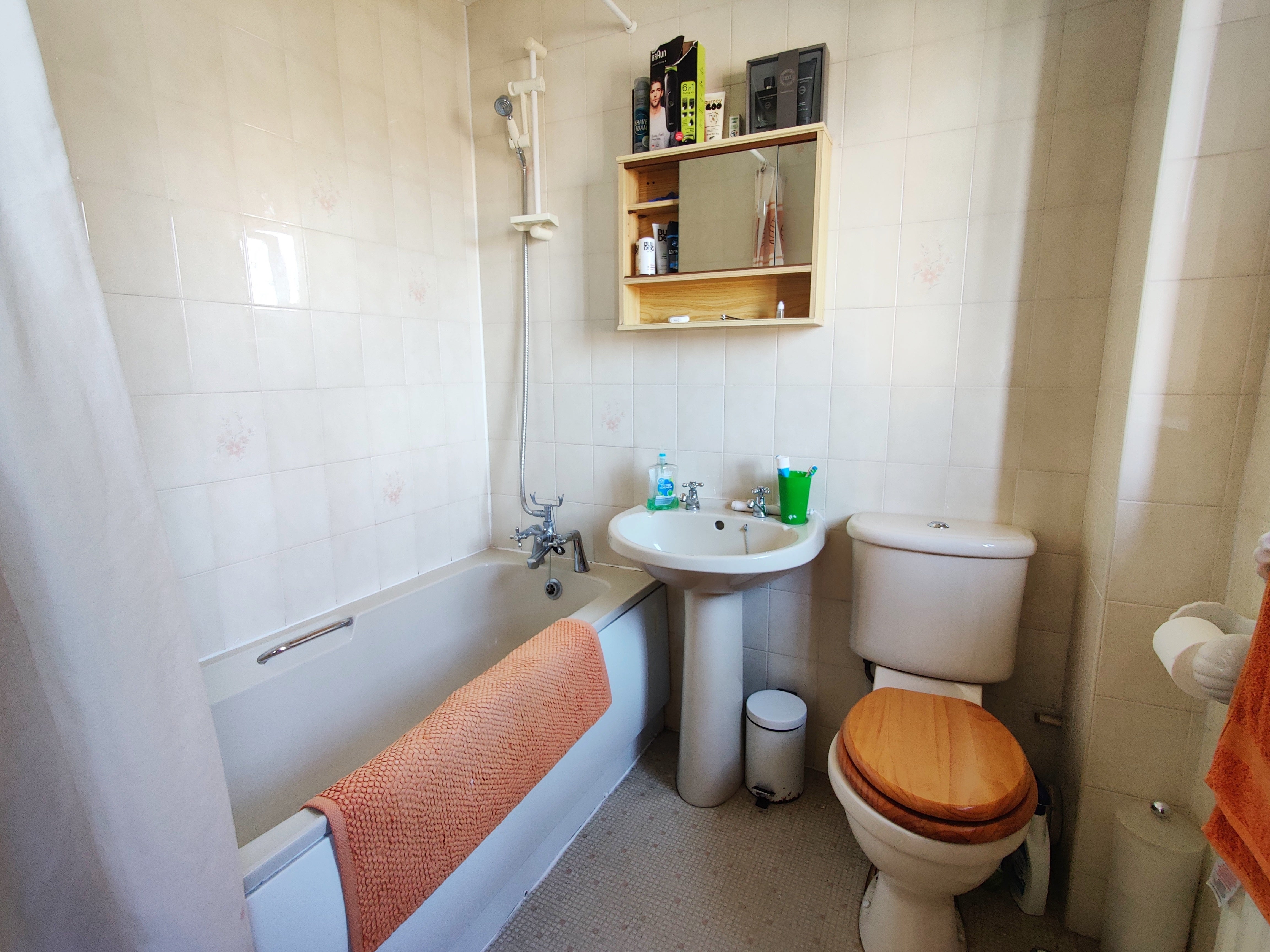 House Nutwood Close in Broadland