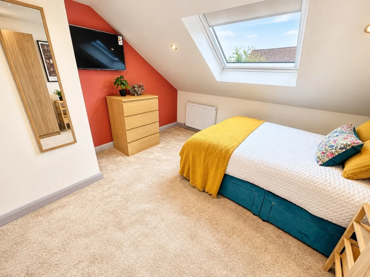 Room St Georges Road in Gillingham