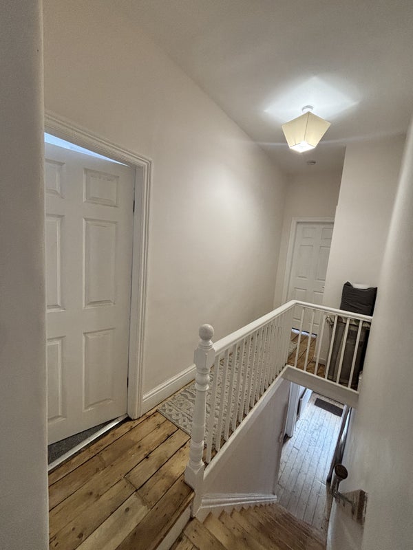 Room Cowesby Street in Manchester