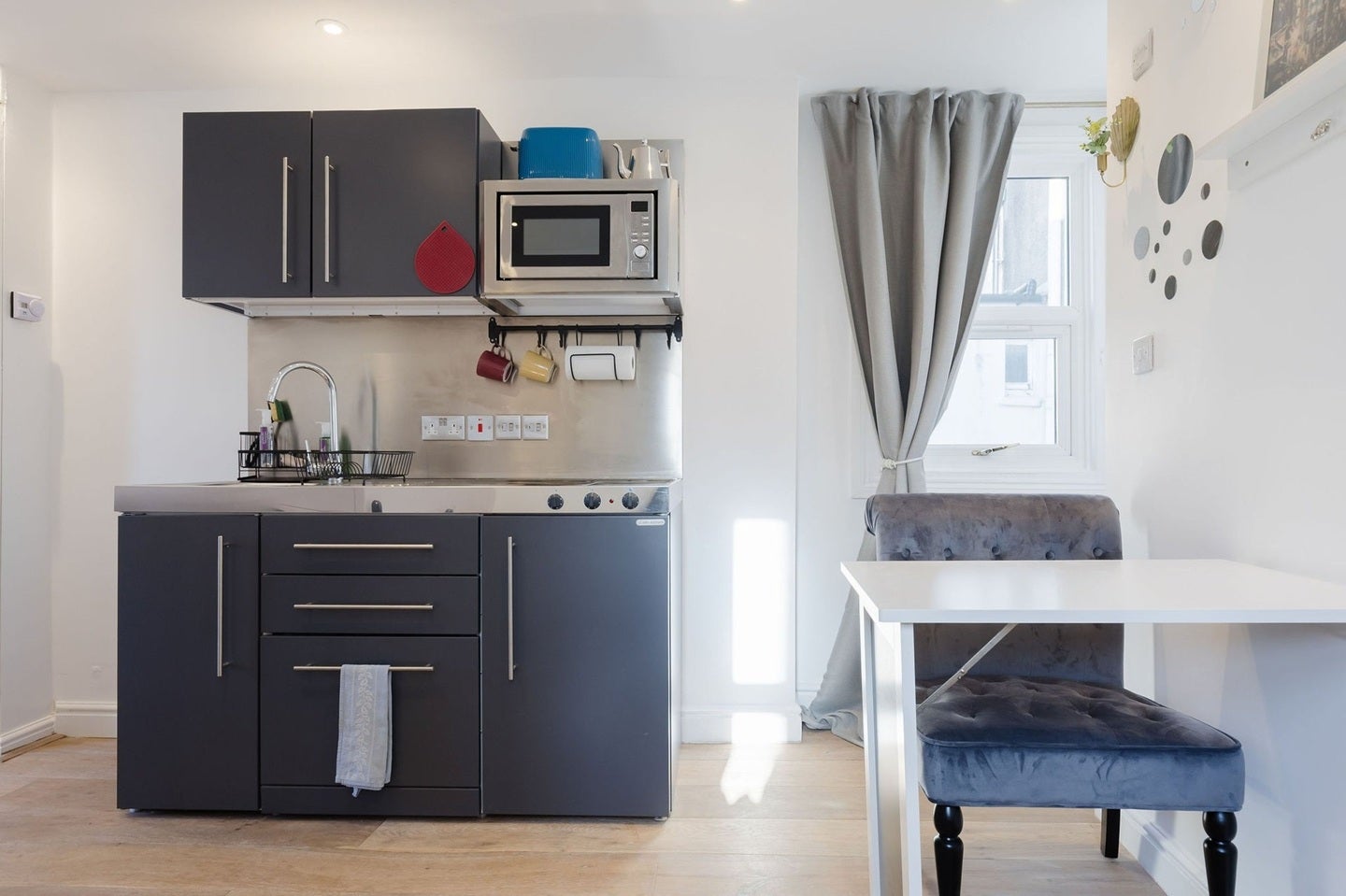 Flat Stamford Brook Road in Greater London