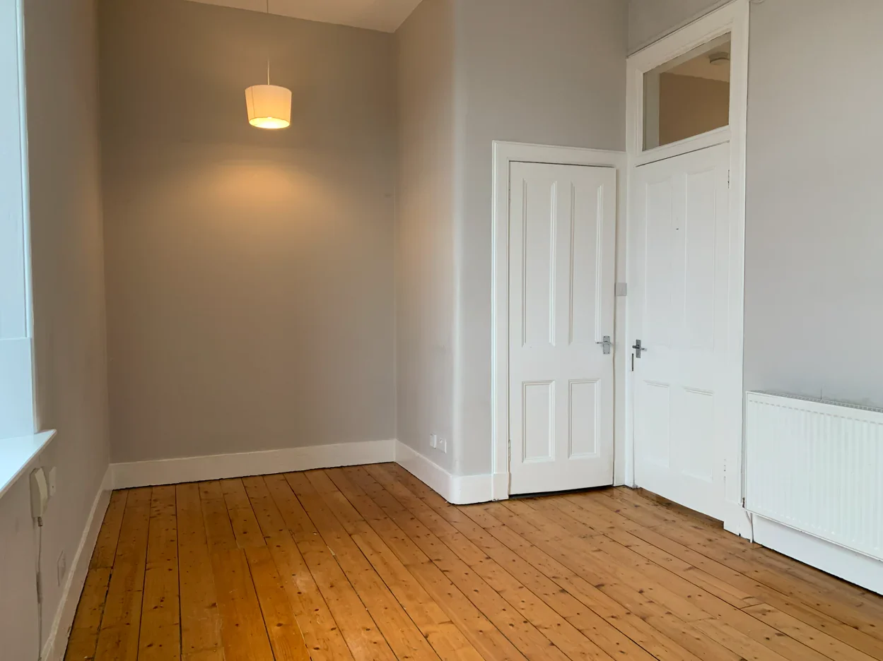 Flat Gorgie Road in City of Edinburgh