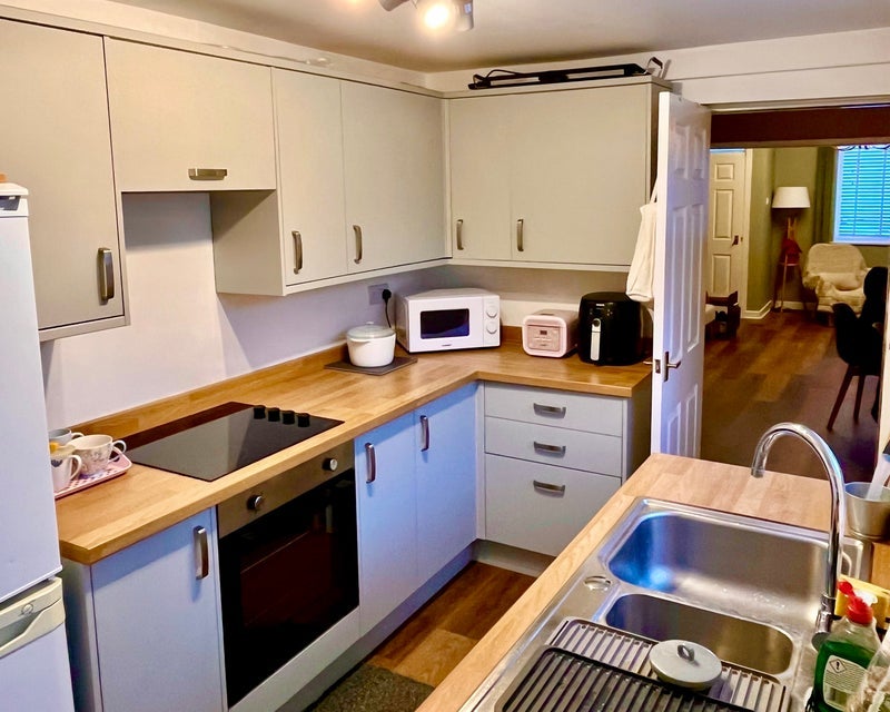 Room Bower Street in Widnes