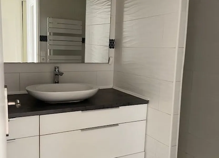 Room Chemin de la Sauvegarde in Écully