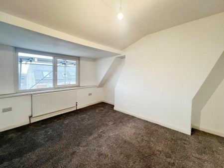 Flat Fort Terrace in Bridlington