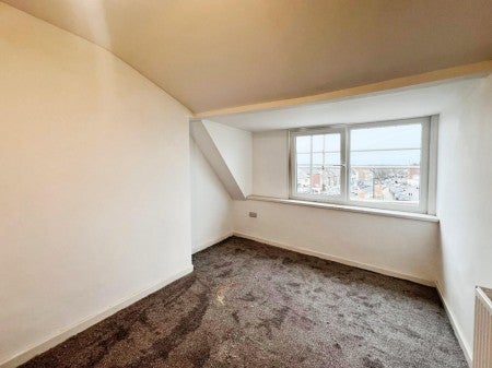 Flat Fort Terrace in Bridlington