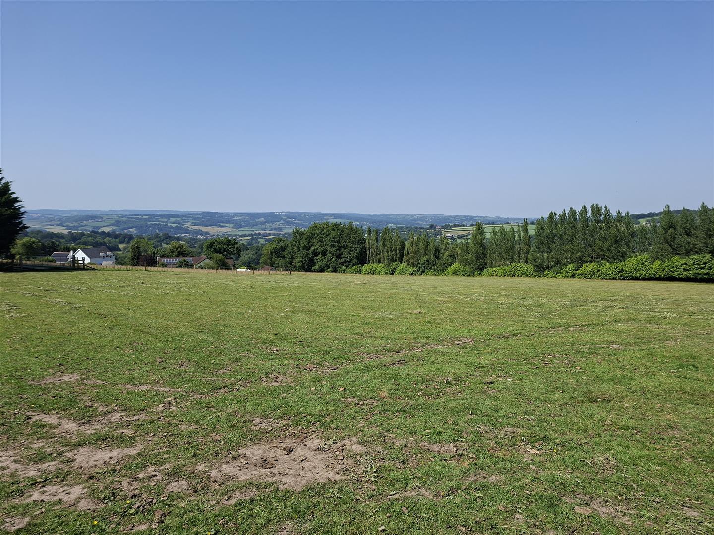 Flat Crewkerne Road in East Devon