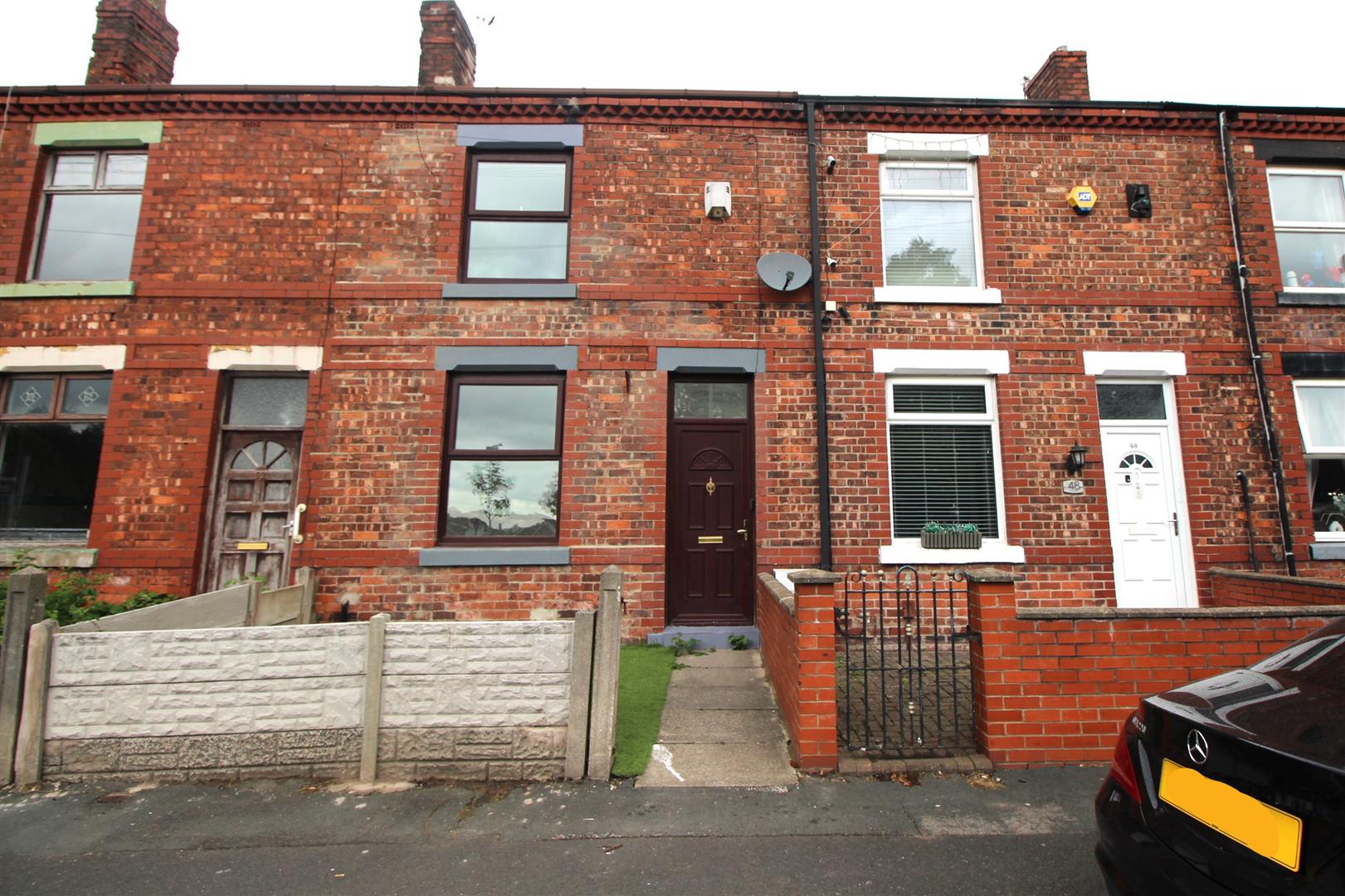 House Victoria Road in Wigan