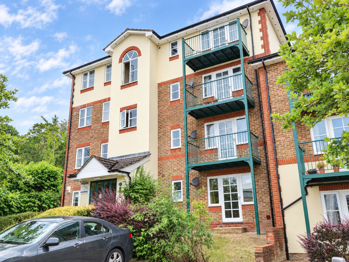 Flat Barracks Road in High Wycombe