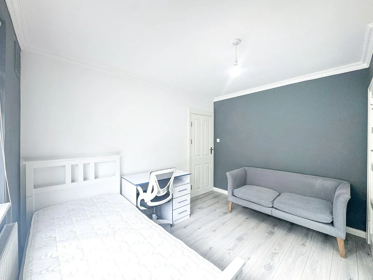 Flat Wynyatt Street in Greater London