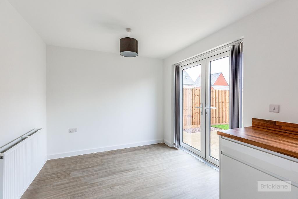 House Reynard Way in Northampton