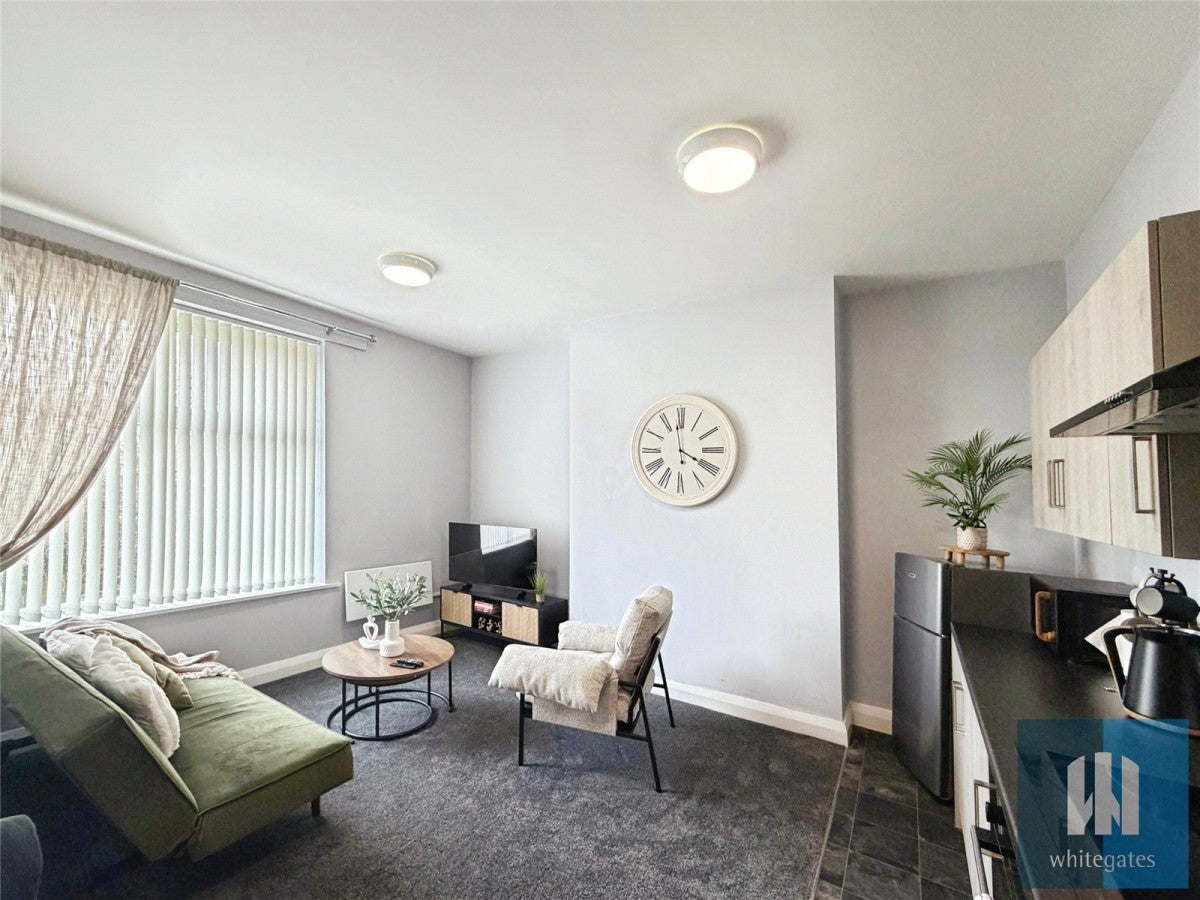Flat New North Road in Kirklees