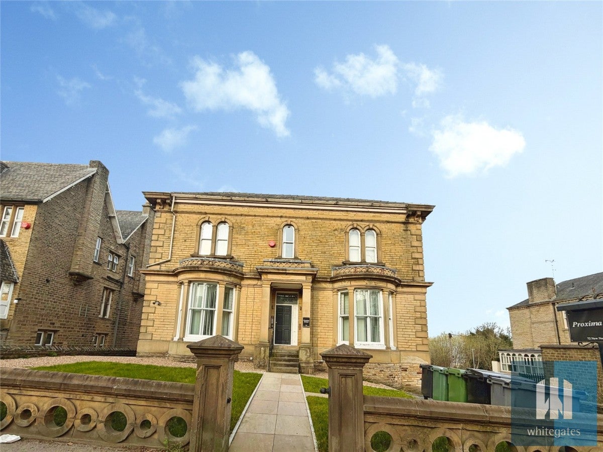 Flat New North Road in Kirklees