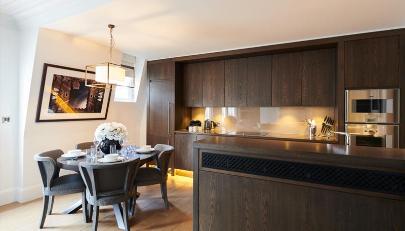 Flat Duke Street in City of Westminster
