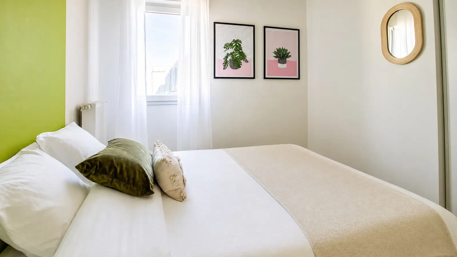 Room Rue de la Vallée de Bailly in Vert-Saint-Denis