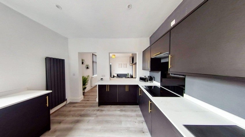 Room Curzon Road in Leicester