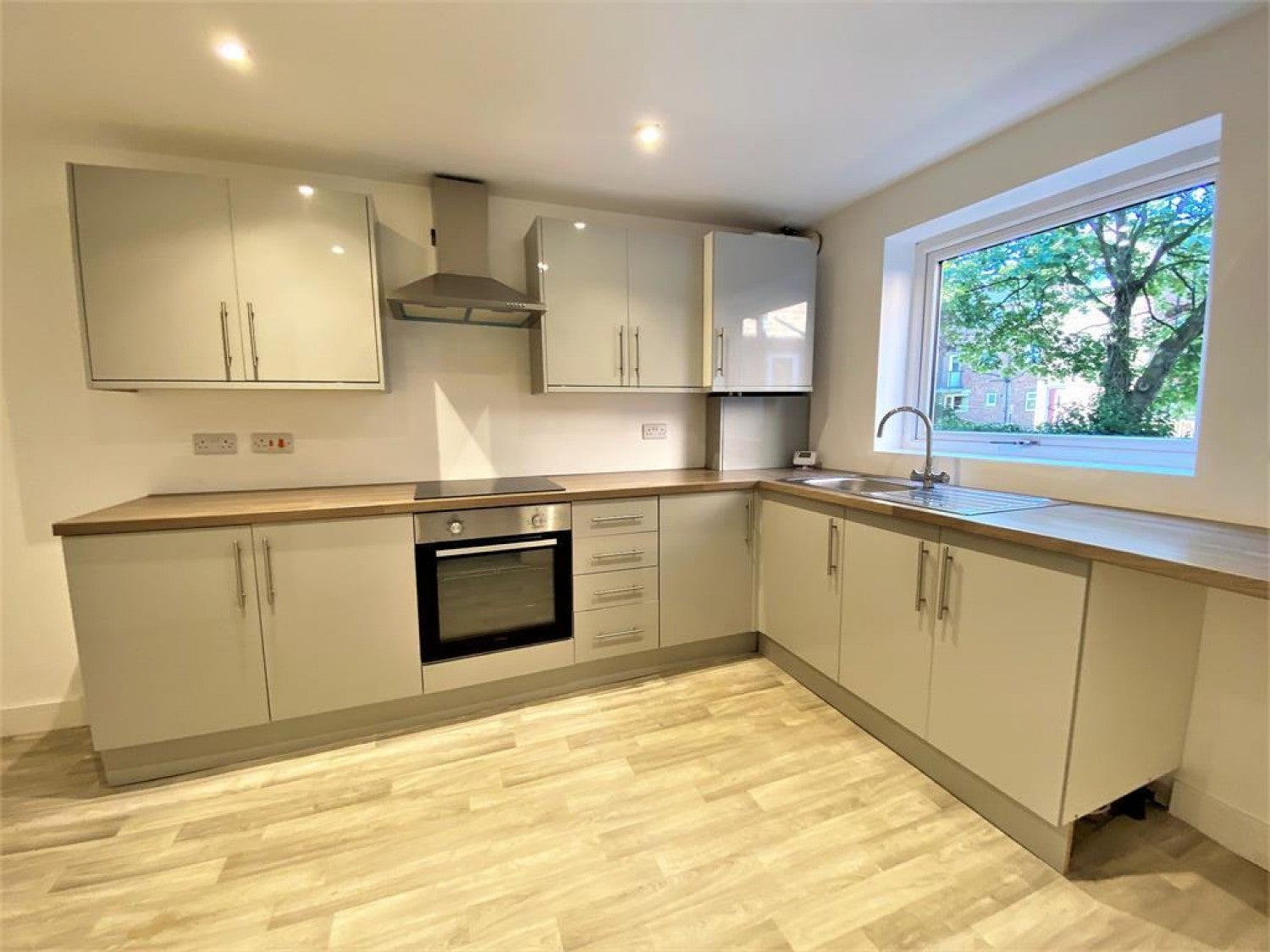 Flat Robinets Road in Rotherham
