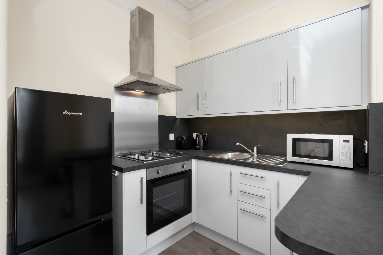 Flat Bellevue Road in City of Edinburgh