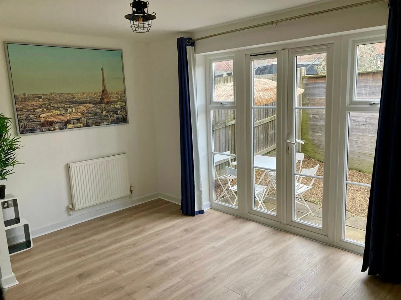 Flat Pascal Mews in Greater London