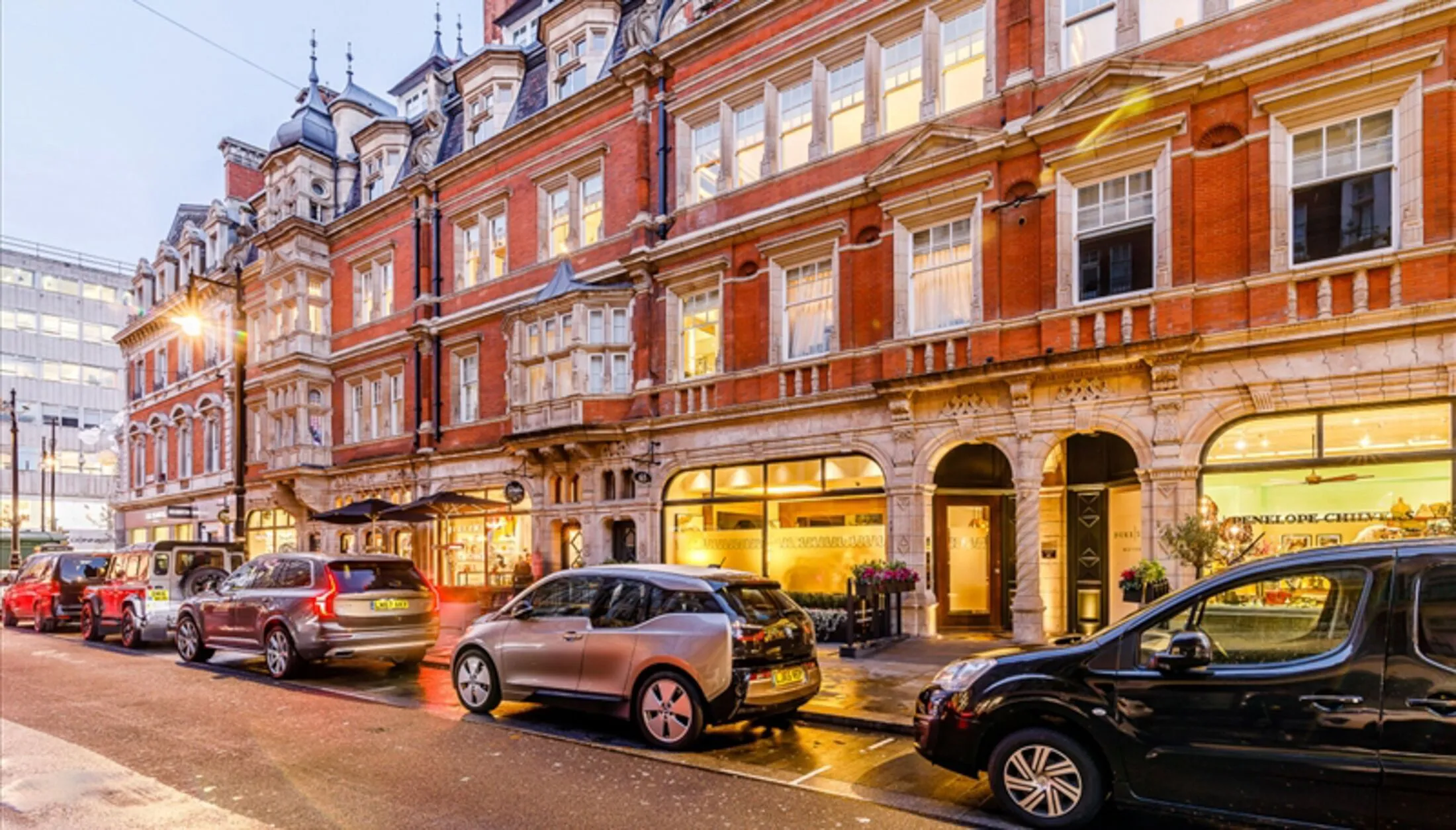 Flat Duke Street in City of Westminster