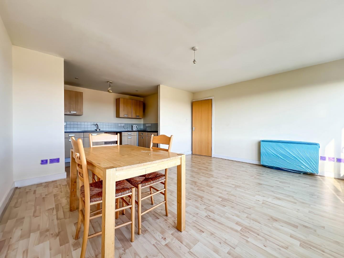Flat Oundle Road in Peterborough