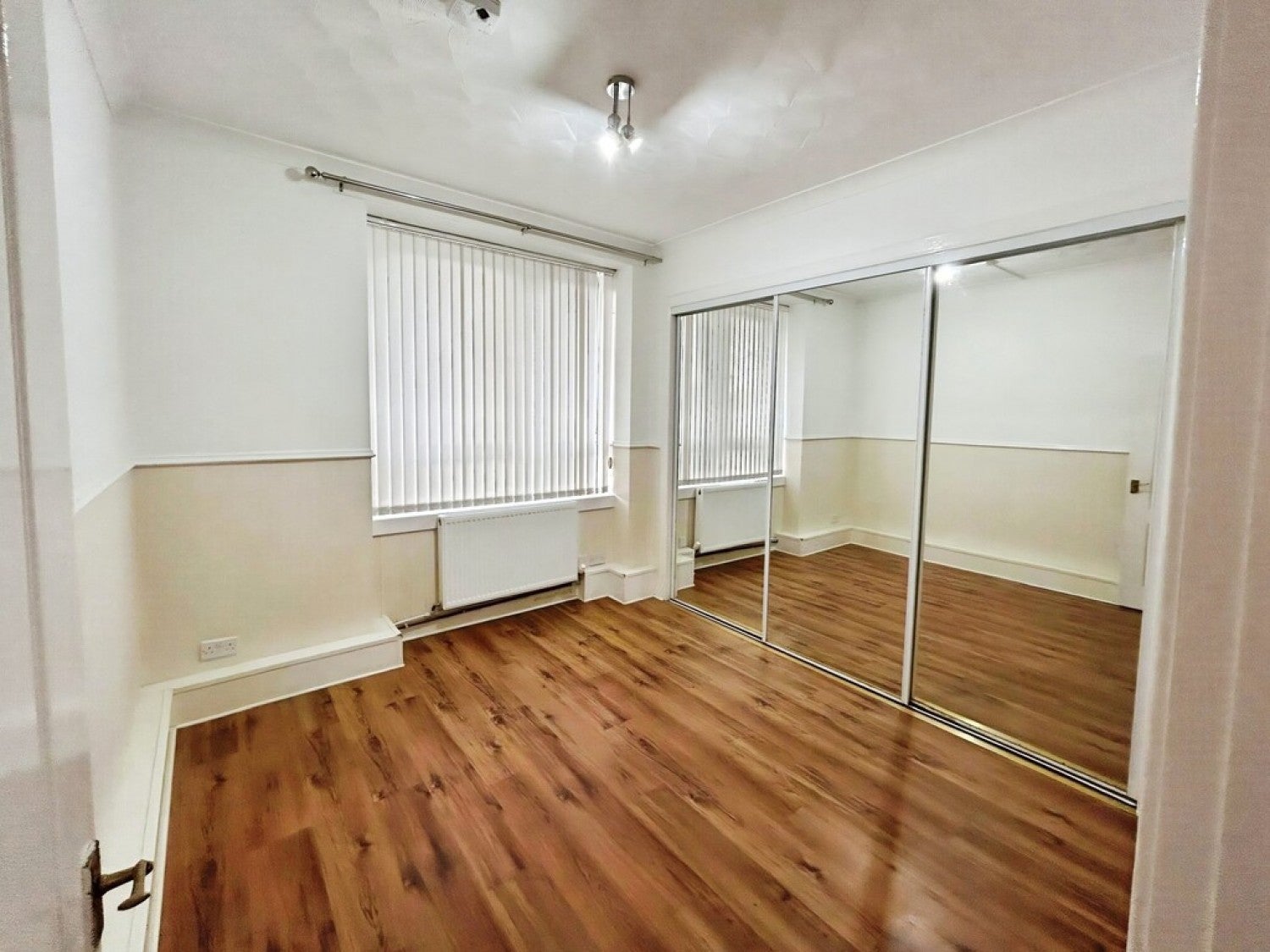 Flat Excelsior Street in Wishaw