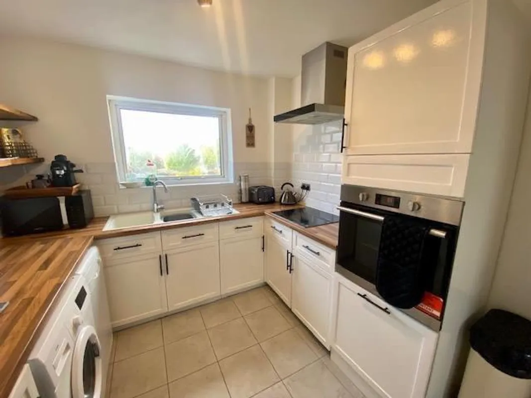 Flat Arthur Street in Hinckley and Bosworth
