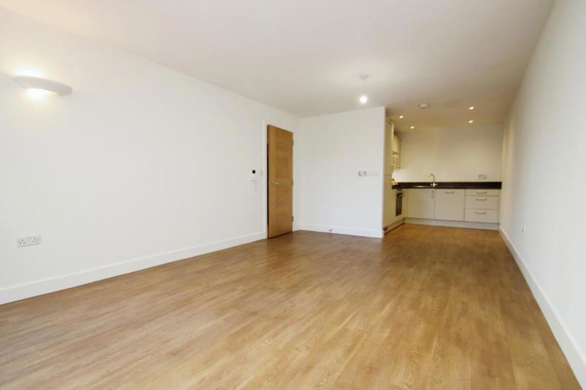 Flat Cooperage Lane in Bristol