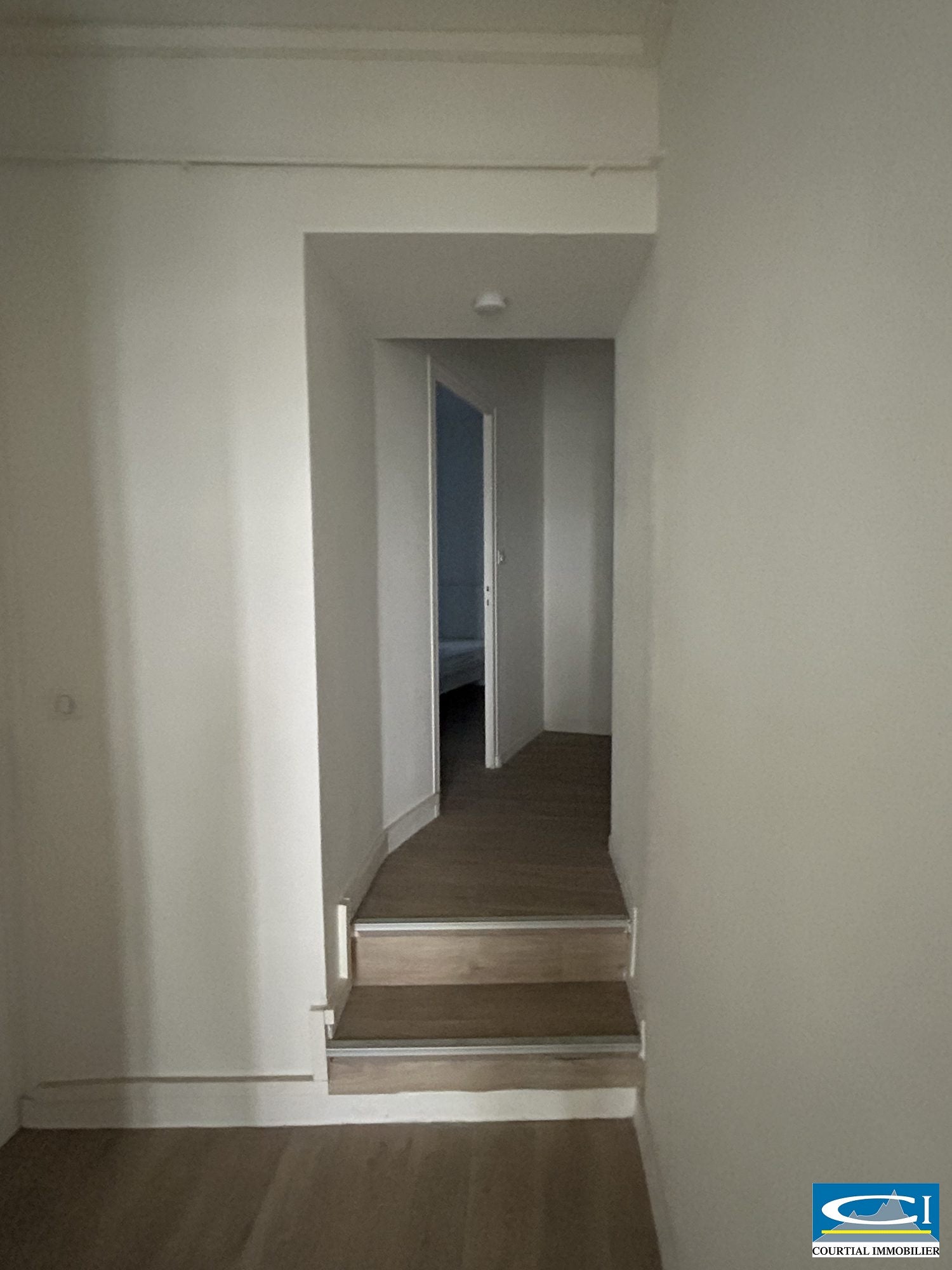 Flat Allée des Dames in Tournon-sur-Rhône