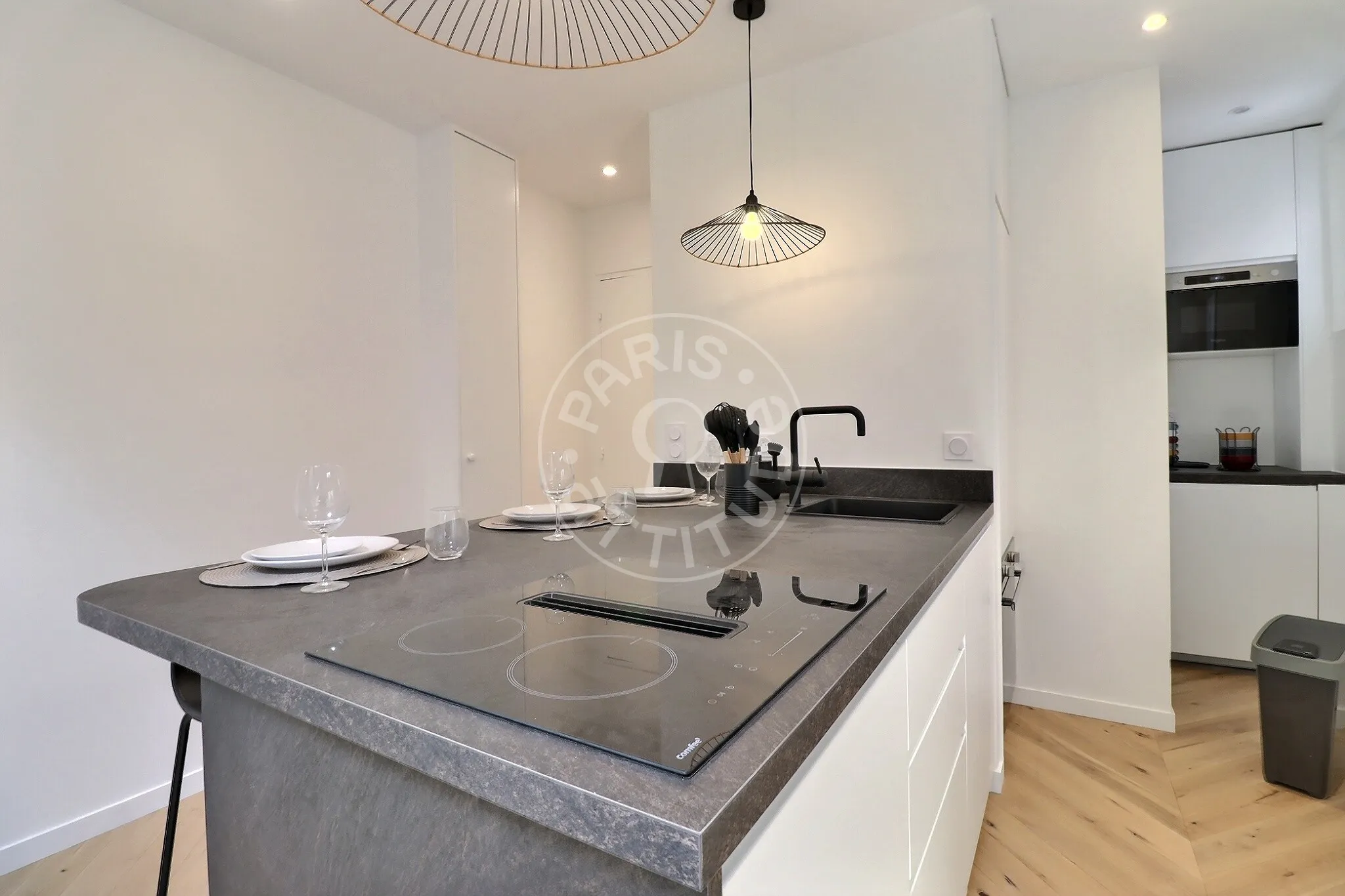 Flat Impasse des Carrières in Paris