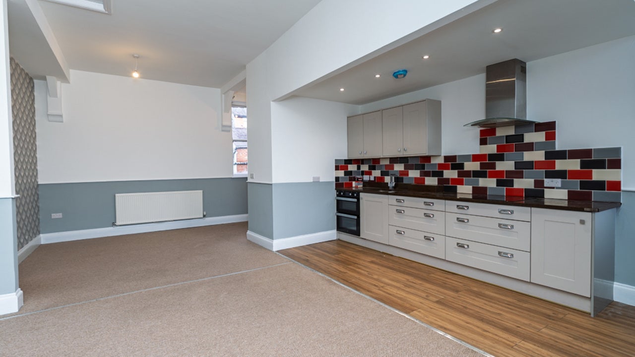 Flat Noble Street in Wem