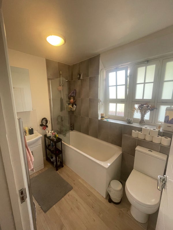 Room Dolland Street in Greater London