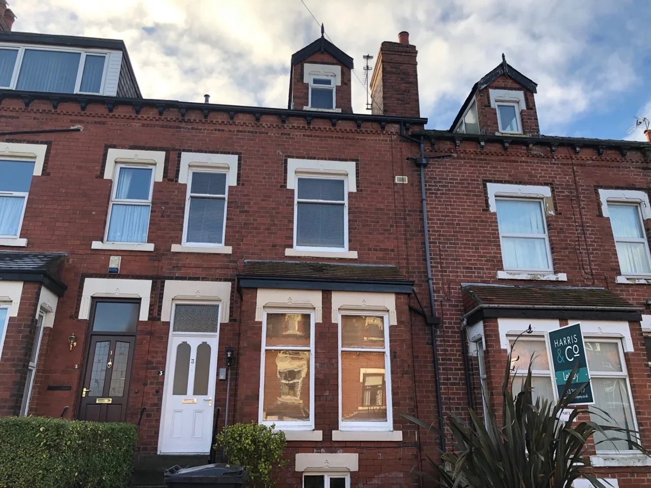 Flat Norman Terrace in Leeds