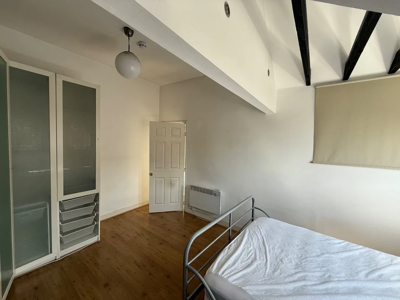 Flat Norman Terrace in Leeds