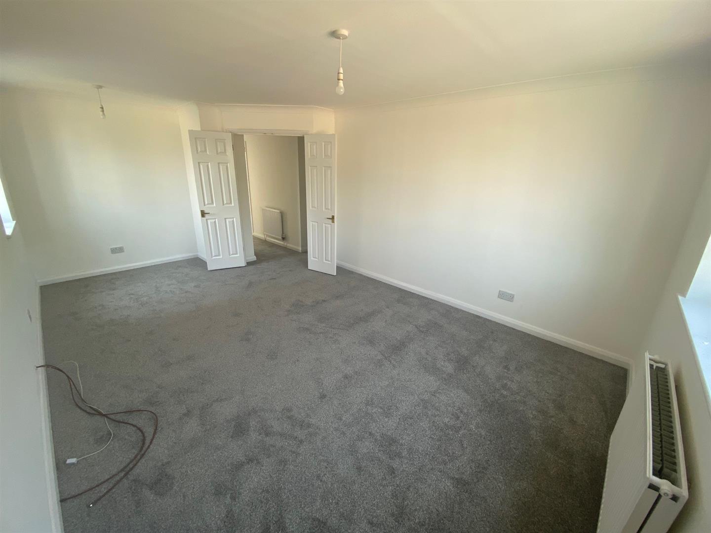 Flat South Street in Greater London