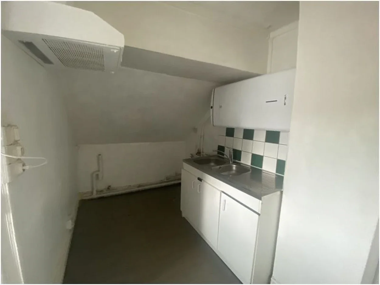 Appartement Rue du Faubourg d'Arras / Route d'Arras à Faches-Thumesnil