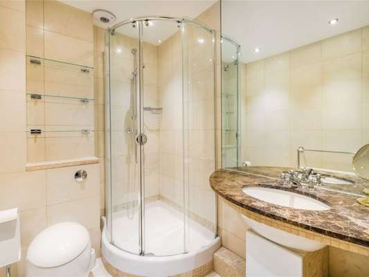 Flat Piccadilly in City of Westminster