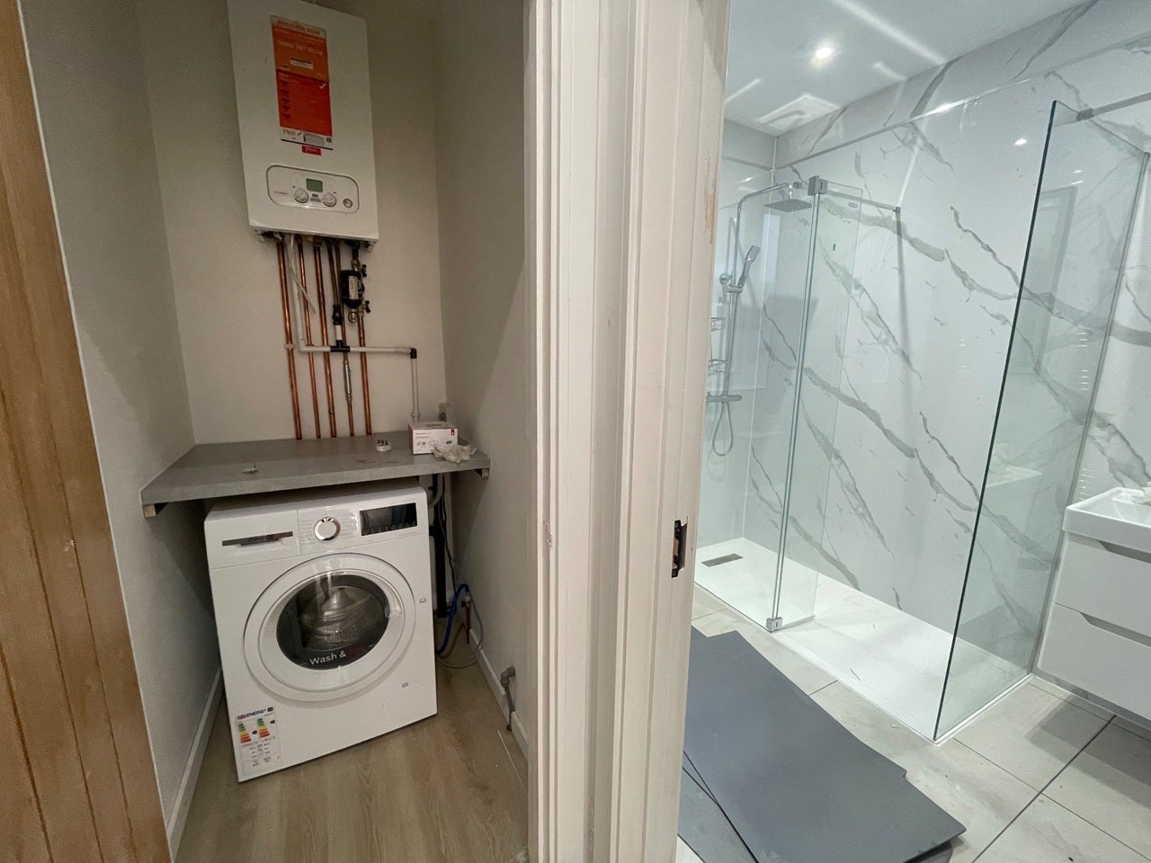 Flat Clapham Manor Street in Greater London