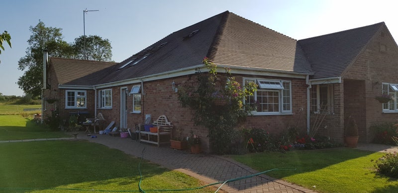 Room Bush Heath Road in Stratford-on-Avon