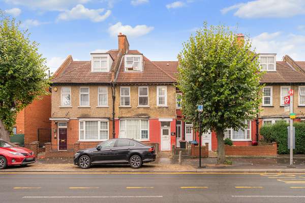 Flat Stanford Road in Greater London