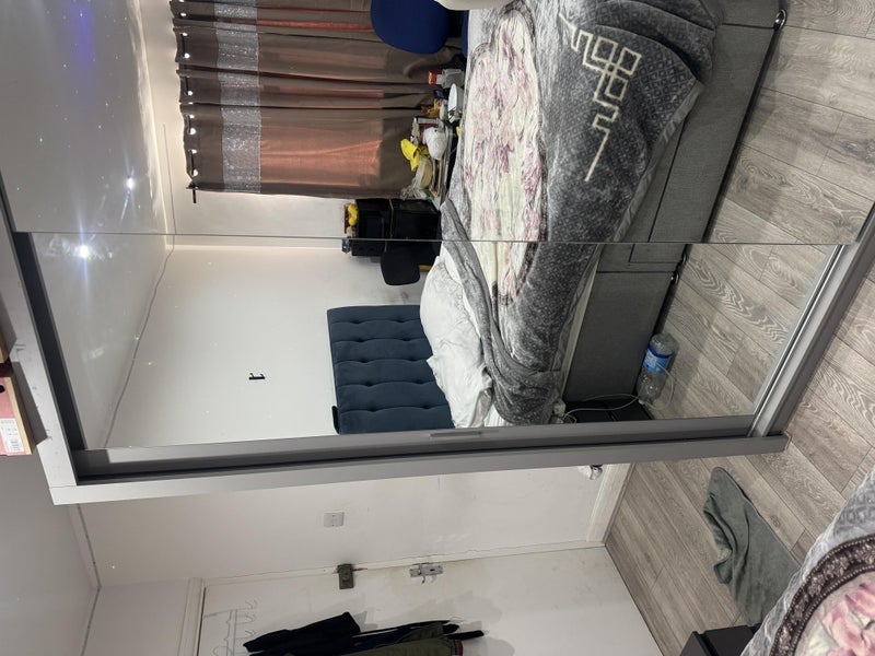 Room Sherwood Park Road in Greater London